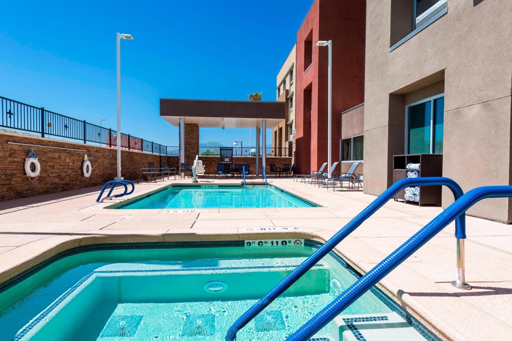 Fairfield By Marriott Inn & Suites Palm Desert Coachella Valley Zewnętrze zdjęcie